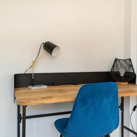 Le 8e Art - 8 Personnes, 4 Chambres, Ideal Groupes, Parking, Wifi Appartement *