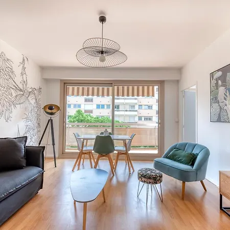 Le 8eme Art - Ps4 Pour Long Sejour, 4 Chambres, Grand Espace, Balcon & Parking Gratuit Inclus Апартаменти