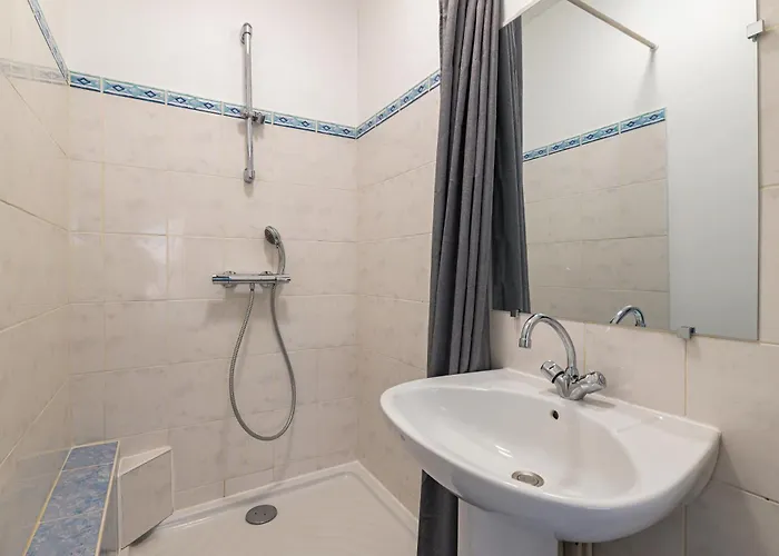 Le 8eme Art - Ps4 Pour Long Sejour, 4 Chambres, Grand Espace, Balcon & Parking Gratuit Inclus