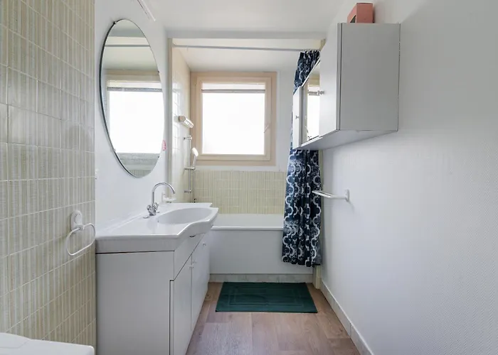 Le 8e Art - 8 Personnes, 4 Chambres, Ideal Groupes, Parking, Wifi Apartament