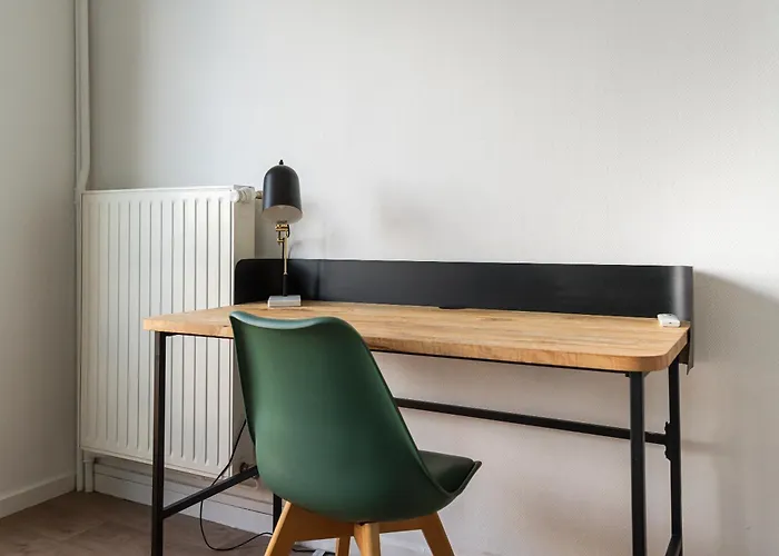 Le 8eme Art - Ps4 Pour Long Sejour, 4 Chambres, Grand Espace, Balcon & Parking Gratuit Inclus * Angers