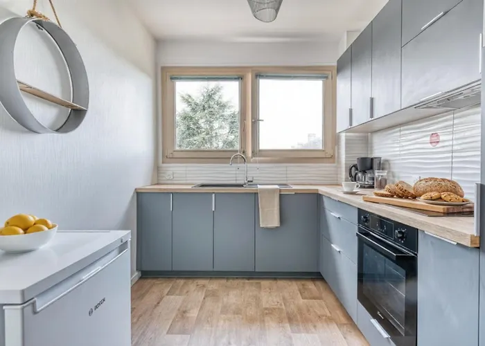 Le 8eme Art - Ps4 Pour Long Sejour, 4 Chambres, Grand Espace, Balcon & Parking Gratuit Inclus *